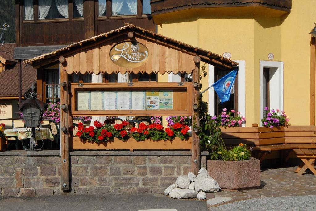 Hotel Loewenwirt سيستو المظهر الخارجي الصورة